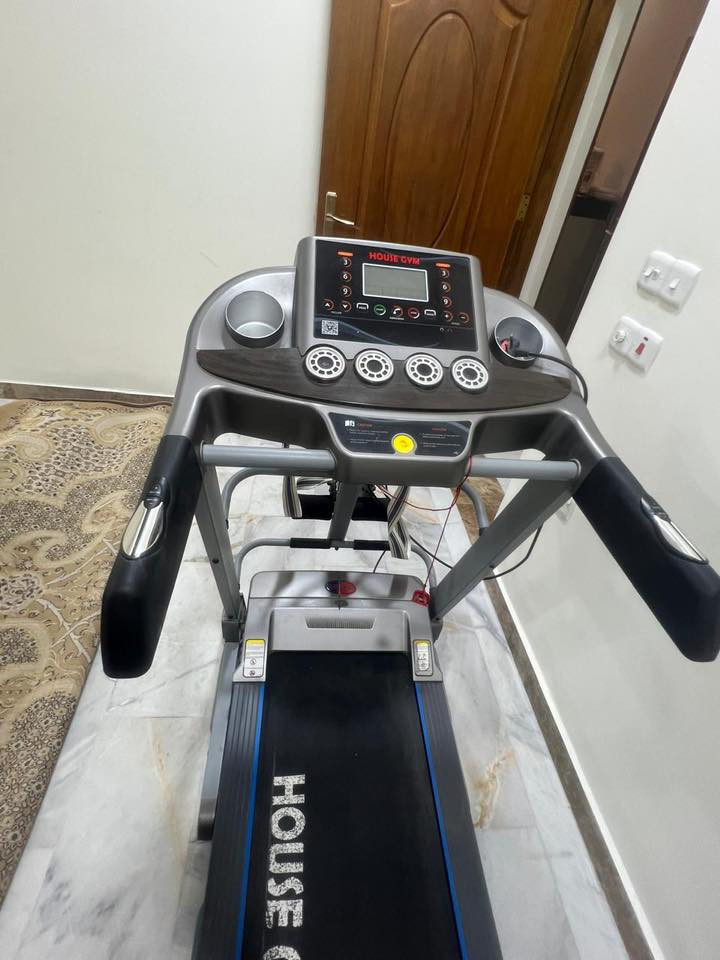 جهاز جري مستعمل للبيع

نضيف حدآ بعده جديد مستعمل قليل 

سعر 225 الف وبيه مجال

عنوان بغداد الكراده

***********
