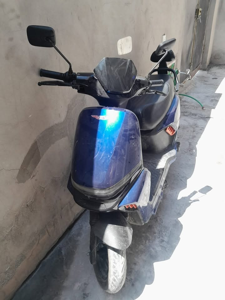 السلام عليكم دراجه شحن للبيع جديده مستخدمه شهرين مكفوله وجديده من كلشي السعر 800 بصمه سويج مكاني الامين ***********
