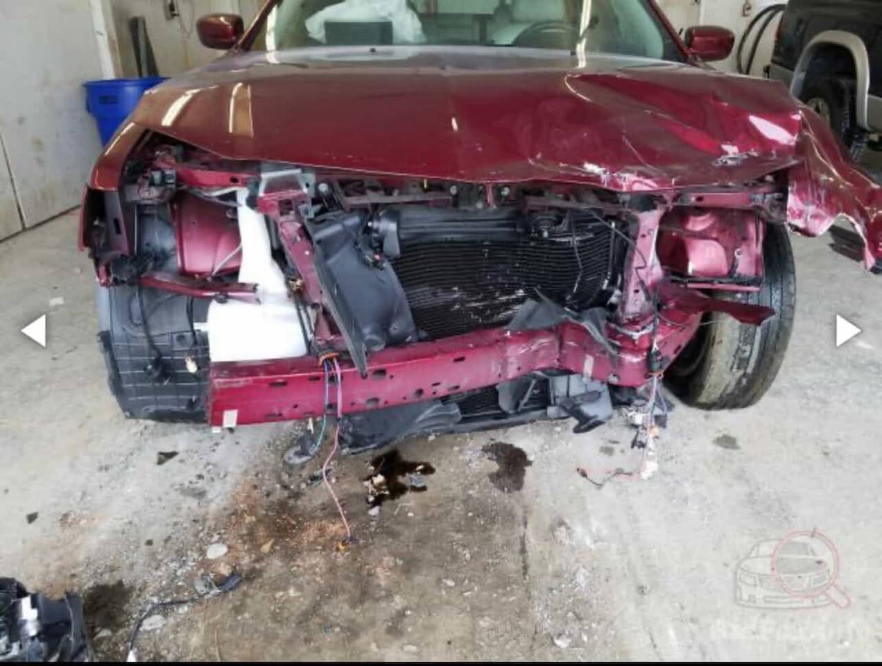 اوباما C300لون كرزي اصل
موديل 2018
تو ويل 
بنوراما طكتين 
داخل بيجي
كشنات جلد تحرك كهربائي
تدفئه تبريد
حادثها قطعتين 
جاملغ وبنيد مبدلات نفس اللون
ماشيه 150m 
الاتصال ع رقم الهاتف فقط ***********
