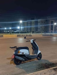 اعتذر شباب على عدم الرد لان جانت ظروف ماكس بوليس للبيع الدراجة بلادية ...