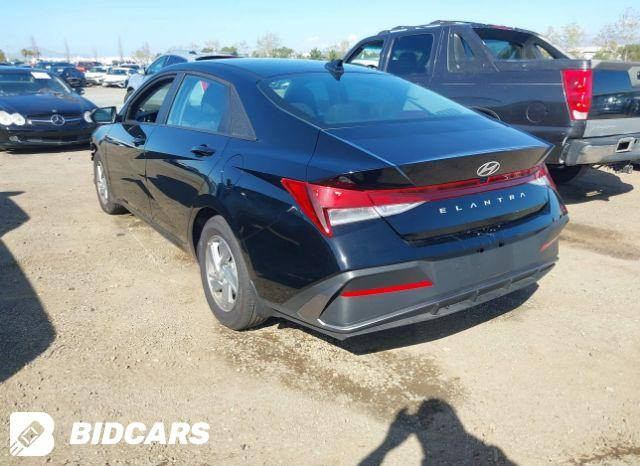 السلام عليكم النترا امريكي محرك2000 السيارة على وضع الشركة جديدة ماشيه13000 صور الحادث مرفقة بالمنشور السيارة خليتلها فابلون للبنيد مالبها قطرة صبغ تجي تسوي سونار إذا بيها صبغ تاخذها بنص سعرها مكاني بغداد شارع حيفا السعر153 وبيها مجال بسيط للاستفسار***********
