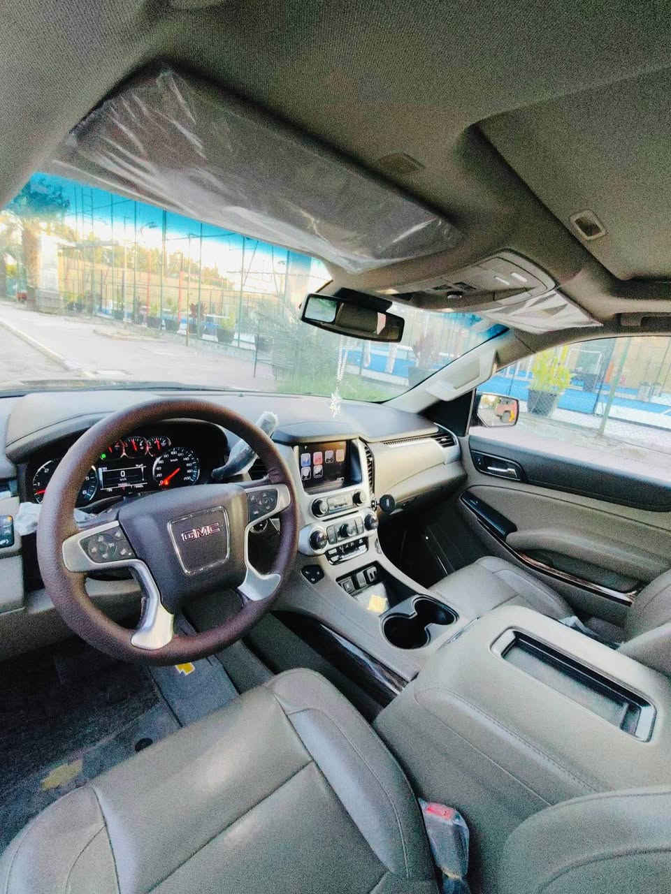 السلام عليكم

يوكن SLT فول مواصفات موديل 2020 خليجي وكالة المنصور اعلى فئه باليوكن محرك 5300 رقم جديد مميز السياره بوضع الوكاله على ايدينه من الشركه

 

بصمه 

رادار

حساسات امامي خلفي

توقف ذاتي

تشغيل عن بعد

 5 بصمات مع فتح الصندوق كهرباء ويفتح بالرجل ايظاً 

كشنات جلد

تدفئه

 تبريد كشنات

ثلاجه

دي في دي بالقماره

ماشيه 68

ادامه كامله من الشركه

السياره حيل جديده  كفاله عامه

بغداد /اليرموك اربع شوارع

الاتصال *********** ‏ ََ بغداد, العراق
