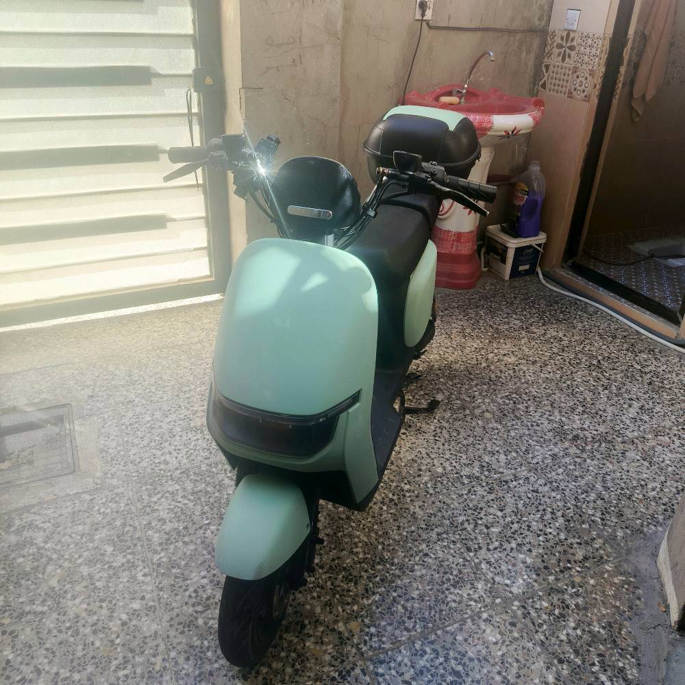 سلام عليكم دراجه شحن ريان تواير جدد نضافه فول بطاريات ملف بعدهن جديدات تمشي خمسين كيلو سرعته لحقيقيه 55  ترهم للكبار ولصغار نضافه فول كهربائيات من كلشي نضيفه لسعر 475وبيها مجال و هاذه رقمي ***********وتساب ورصيد
الموقع الحريه الدولعي شارع الغاز وياه كامل ملحقاته