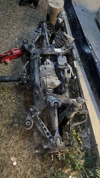 عربانه كمارو كامله مال ZL1 اصل كامله من موديل16 لل24 نضيفه 07722887584