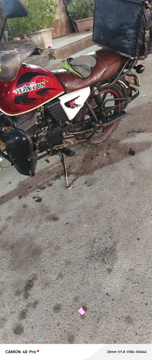 دراجه دايون البيع بيه نقوصات قليله بيه تشغيل بصمه وسويج موديل 23 أوراق كامله تواصل واتساب ورقم سعر واحد وربع,***********
