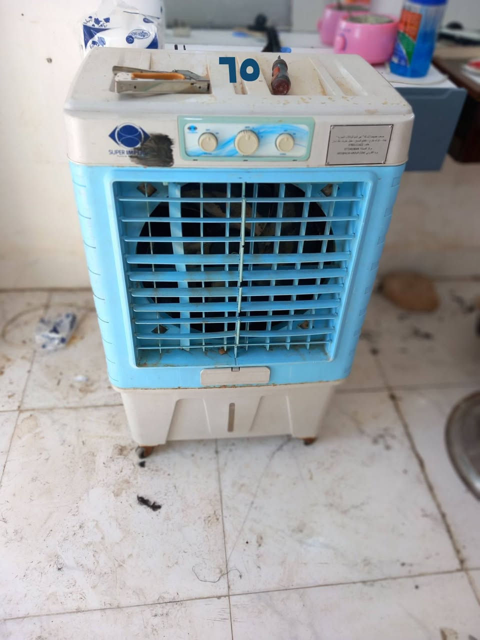 هلاوو غراض للبيع او مراوس يرهم شعدكم للبيع دزولي الصور والسعر على خاااص اشتري كلشي ***********
