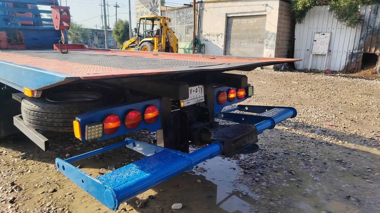 السلام عليكم كرين للبيع  رقم بصره موديل ٩٢ سنويه ٢٩ مكينه ٧٠ مكينه وكير واكسن مكفولات تخم تاير حداديه أماميه خلفيه جاهزه للعمل مكان بابل الشوملي ***********  ***********2
