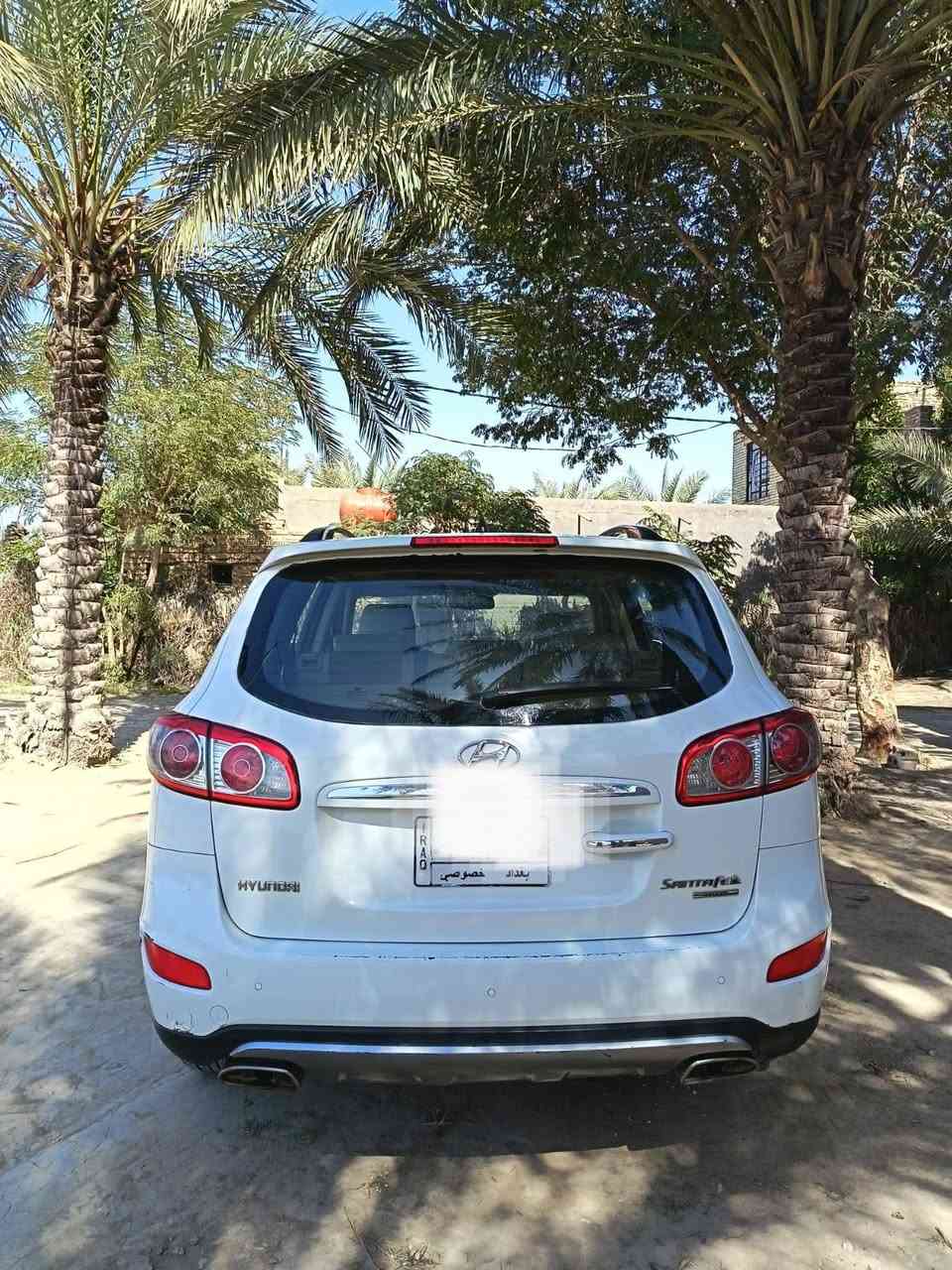 سنتافي 2012 فول مواصفات 1/1 رقم بغداد وارد  خليجي مكينه 2400جديده مكفولة من الصبخ والضربه  السعر 155
***********
العنوان النجف
