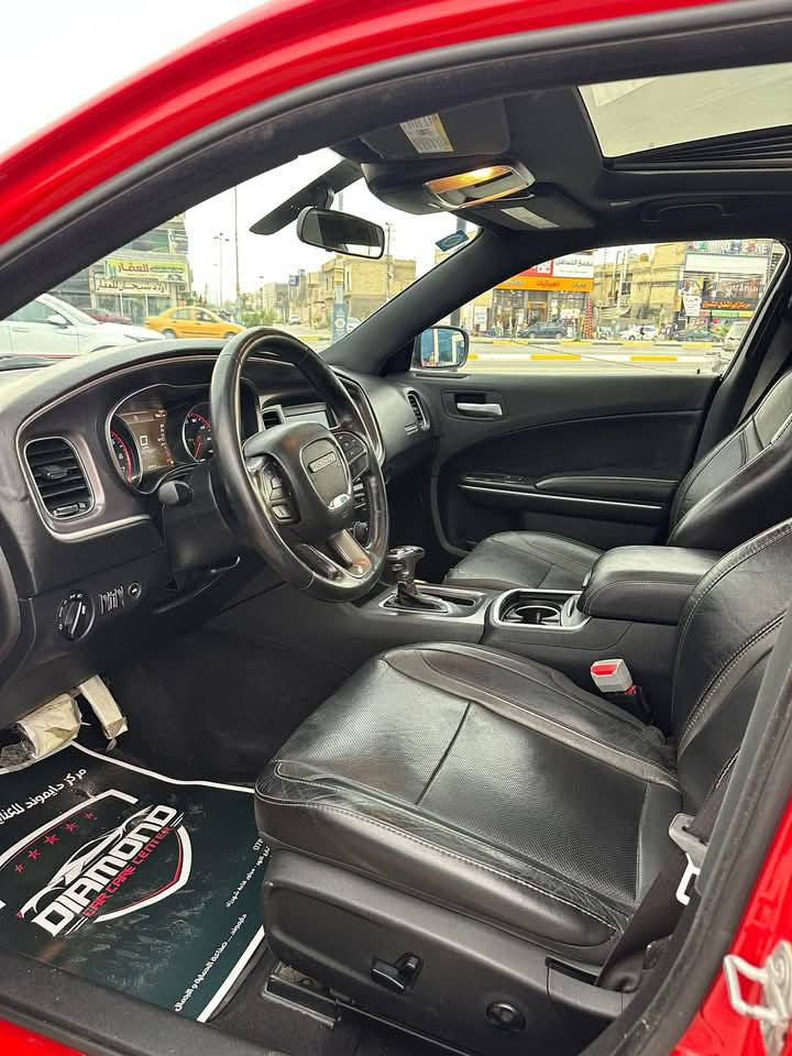 سلام عليكم شباب جارجرلبيع  موديل 2020 
رقم بغداد فول مواصفات ماشيه 114 الف
ضرر بنيد محدث وشبر راس جاملغ
السعر 230 مكاني بغداد الدوره
رقم ***********
