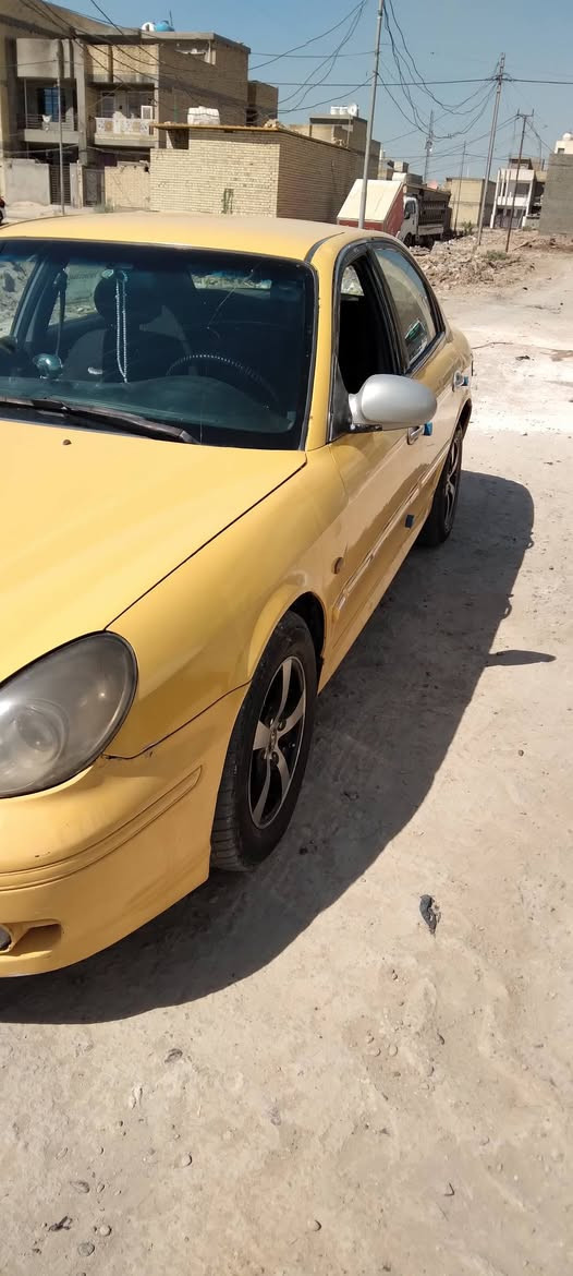 السلام عليكم سيارة هونداي سوناتا وفود للبيع موديل ٢٠٠١ بغداد اجرة رقمي للاتصال ***********
