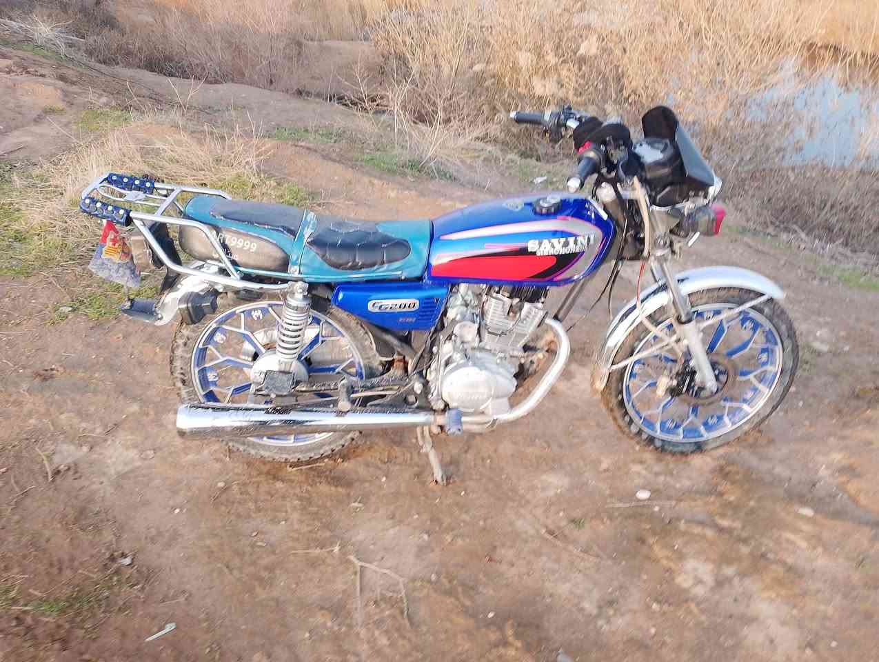 نامة برو موديل 24 محرك 200 كيج اكتروني محرك مامفتوح شرط نضافة سلف كهربايات شقالة  كلها باب اول وزن ثقيل شرط 625 وبي مجال قليل ***********
