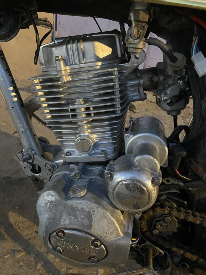 كشر ايراني محرك جني ٢٧٥ وبي مجال
***********
