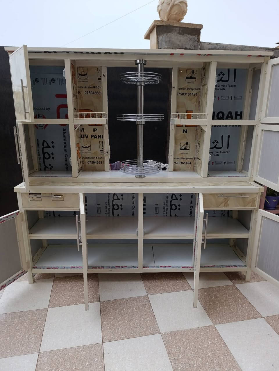 كاونتر مستعمل للبيع نضيف جدا قياس مترين سعر 210
للاستفسار. ***********
