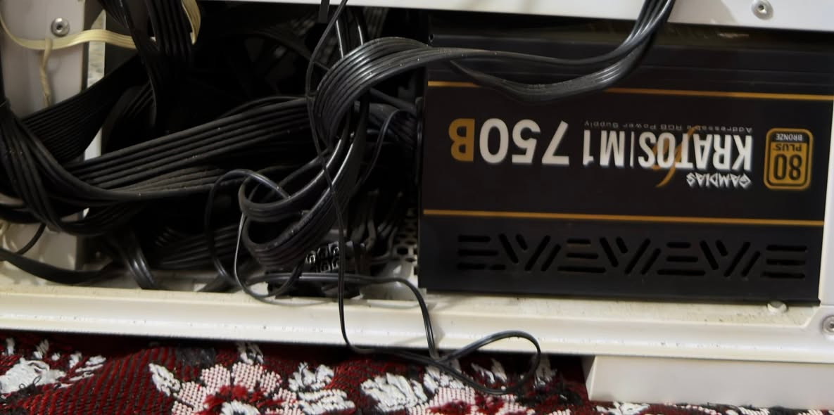 للبيع
بور سبلاي
GameDias Kratos 750w bronze 80 plus RGB
السعر٧٠ شامل التوصيل 
استخدامي الشخصي و كارتونه موجود مجرد جاي اطور البيسي مالتي


**إذا كنت صاحب هذا الإعلان وتريد حذفه لأي سبب، رجاءا أرسل رسالة إلى الدعم الفني**