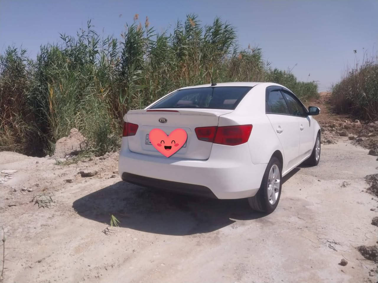 سلام عليكم فورتي للبيع  موديل ١٠ رقم الهاتف ***********
