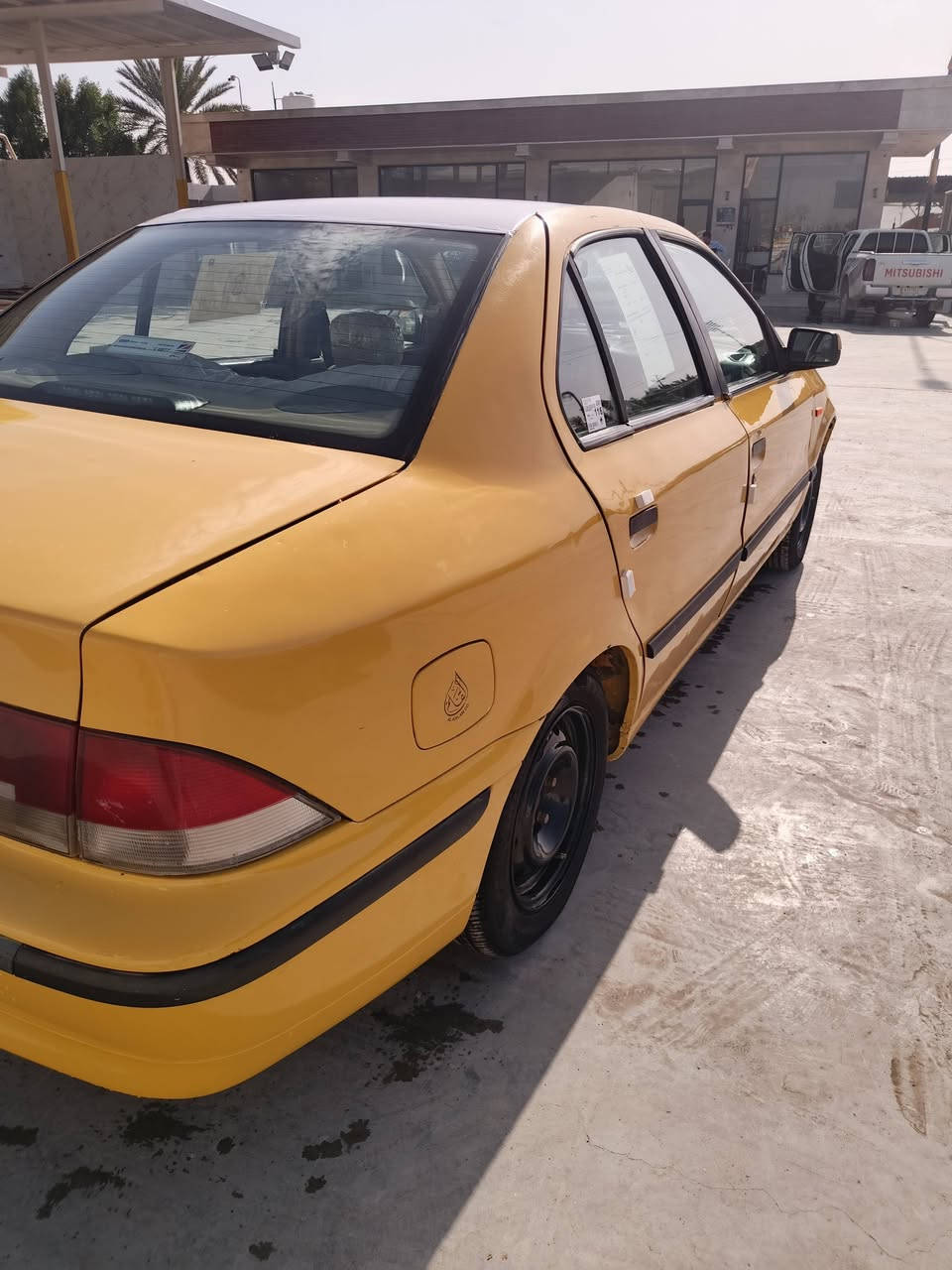 السلام عليكم 
سمند 2011 للبيع
رقم انكليزي سياره مكفوله گير ومكينه 
تخم تايرات جديد باتري جديد 
سياره كامله مكمله خير من الله 
السعر 39 وبيها مجال 
***********
