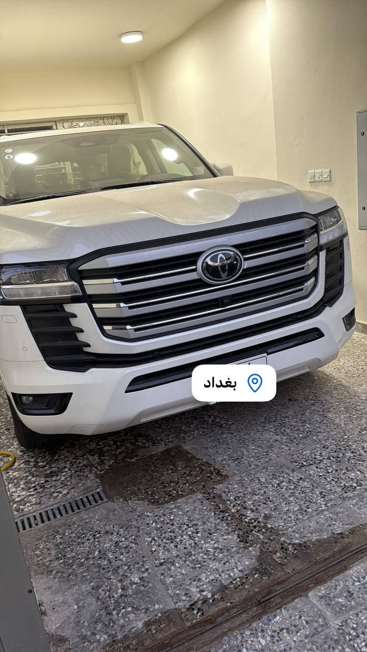 لاندكروز 2025ساز TSS
ملاحضه : السياره مغلفه PPF من الزيرو
مكفوله كفاله عامه  من كلشي السياره مكفوله من الرصعه والفتح وحته الشخط على وضع الشركه
  فول مواصفات
‎•ابل كار بلي و اندرويد اوتو
ماشيه 884كيلو .
‎•فتحة سقف
‎•صندوق كهرباء
‎•شاحن لاسلكي
‎•اوتو هولد‎
‎•التحذير من مغادره المسار والمساعده في الحفاظ على المسار
‎•بريك بصمة
4كاميرات محيطيه
3شاشات 
‎•3 اوضاع للقيادة
‎•مثبت سرعة
‎•ثلاجة
‎•حساسات امامي خلفي
عتبات أبواب أمامية وخلفية مضيئة 
‎•مقاعد كهرباء
‎وبعد السياره بيهة هوايه مواصفات 
‎السياره مكفوله كفاله عامة
محرك 4000 تنفس طبيعي ✅ 
رقم بغداد باسمي  تحويل مباشر
مكاني بغداد 
للاستفسار: 
***********
