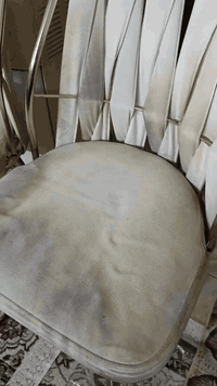 6 كراسي للبيع مستعمل قليل السعر ٨٥ للاستفسار التواصل واتساب ٠٧٧٠٠٧٥٣٤٤...