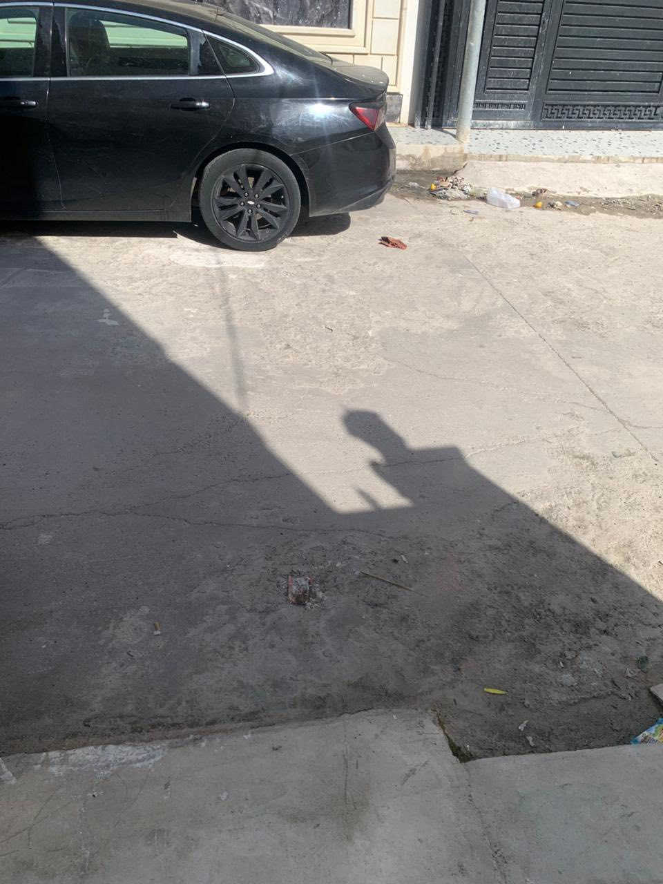 ||•عرض مكتب ضفاف النيل•||

       دار للبيع حي الملايين الاوله قرب جامع الصواف🕌
            
                  "مساحه *160م* واجها 8{حلان} طابقين" 

1-طابق الأول غرفتين نوم+هول+ستقبال+مطبخ+صحيات+كراج
2-طابق الثاني أربع غرف نوم+هول+صحيات
                {{استلام فوري الدار زيرو مامسكون}}

    للأستفسار اكثر اتصل عله الأرقام او راسل الصفحه📞✉️
#***********.  
         
#***********.
