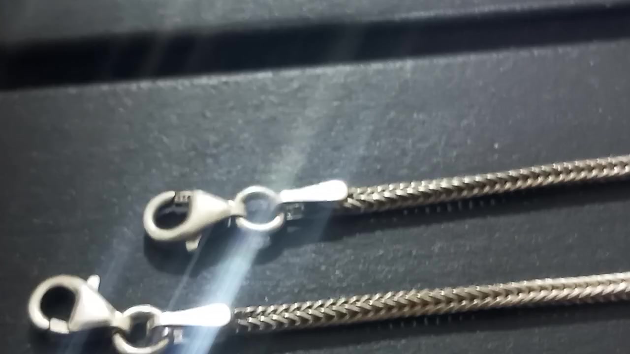 سيت فضة عيار ٩٢٥للبيع ومراوس تواصل خاص الطول ٦٥


**إذا كنت صاحب هذا الإعلان وتريد حذفه لأي سبب، رجاءا أرسل رسالة إلى الدعم الفني**