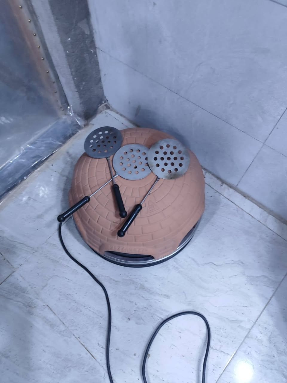 شوايه كهربائيه متعددالاستعمال كلشي تشوي من الأعلى فخارب٤٠حراره فول دبل هيتر بيه مجال جديده


**إذا كنت صاحب هذا الإعلان وتريد حذفه لأي سبب، رجاءا أرسل رسالة إلى الدعم الفني**