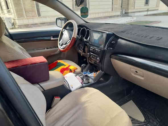 سلام عليكم
#للبيع سورنتو موديل 13 خليجي مكينه 4 سلندر 2400 / 
7 راكب / 3 قطع تبريد / فول عده البصمه /بانوراما / جاهزه من مكينه كير صدر  تخم تايرات جدد رقم اربيل الدولي وسنويه جديده باسمي تحويل ثاني يوم /مكانين بارد بوب جهة النفر مرآة شفط شاشة 
السعر 160 مجال قليل للاتصال
***********
