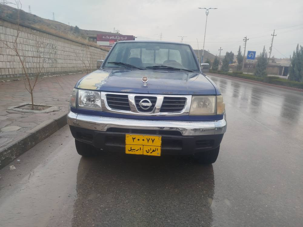 نیسان پیکاب مۆدیل 2001دەبل ئەکسل هەمووگیانی بەشەرت 90گەلاومعامەلەلەدۆکان***********
*********** شمشمل, السليمانية
