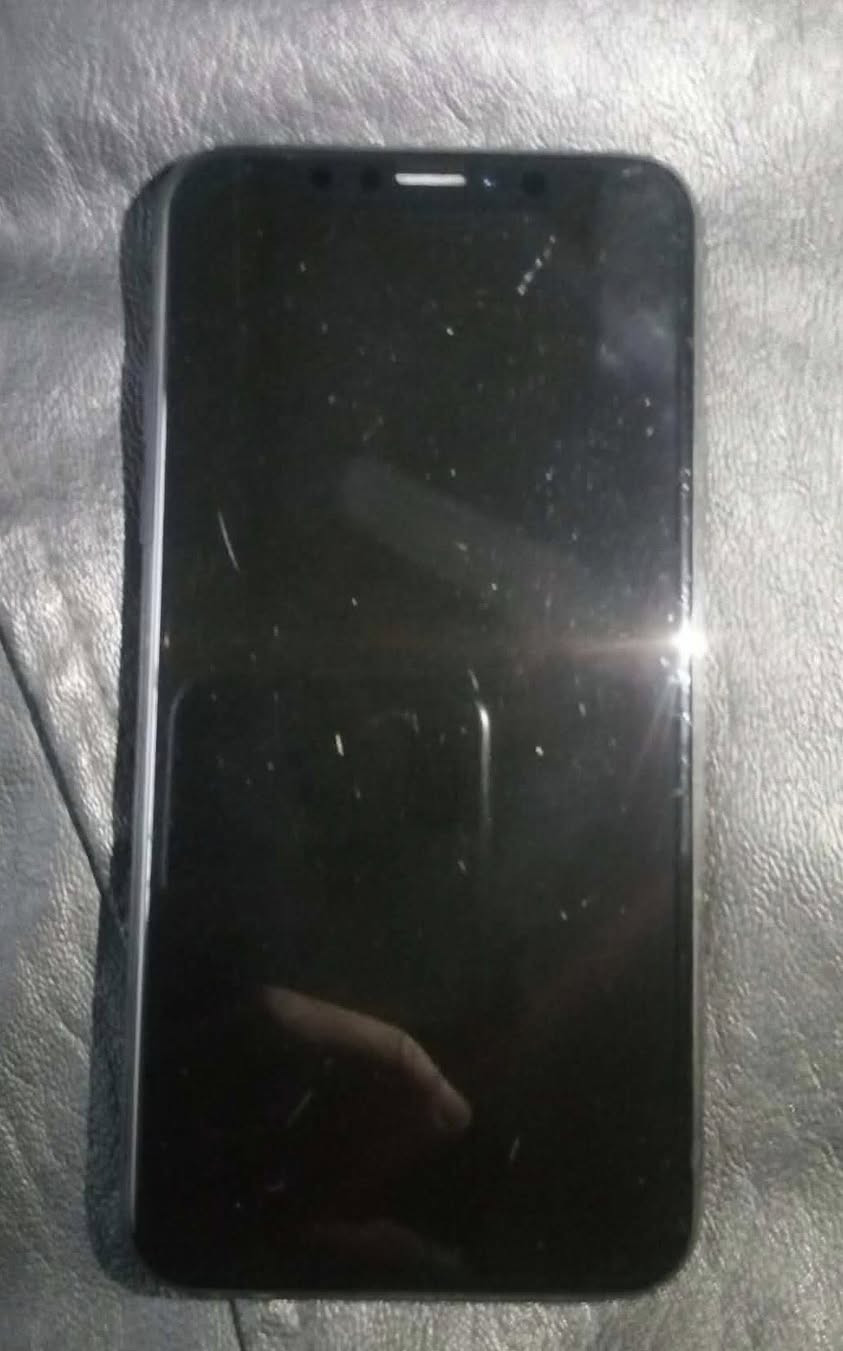 سلام عليكم. ايفون. X مكفول كفاله لون اسود كلشي مامبدل بي اي شي  ذاكره ٢٥٦  بطاريه ٧٠ فيس ايدي. شغال نت شغال كلشي شغال جهاز راقي صرف البطاريه. حلو  السعر ٢٠٠. وبس مجال مكاني دوانية راسلني وتدلل ❤️🌷


**إذا كنت صاحب هذا الإعلان وتريد حذفه لأي سبب، رجاءا أرسل رسالة إلى الدعم الفني**