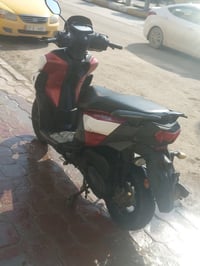 للبيع ZR 2021 مليون وربع ٠٧٨٣٤٠٢٢٢٩٧