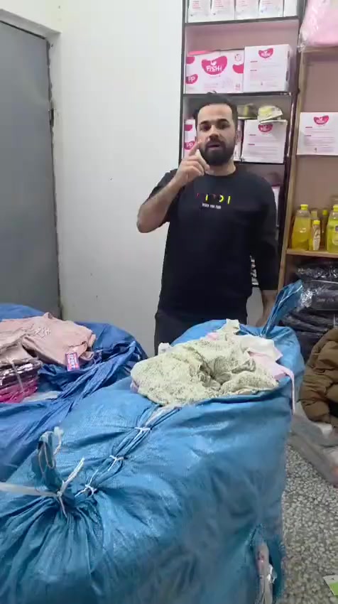 اهلا وسهلا بيكم. اعزائي المتابعين. 💕ب محلات هبي بيبي. 
(Happy Baby)👶جملة +د. 
لملابس الاطفال الحلوين. 👼👩‍🍼بيبي + ولادي + بناتي + محير. وكل الي تحبو نتو متوفر. نشالله عدنه. 
قناة التلي. 
(https://t.me/hh330dioop) 
للتواصل♥️والحجز***********) طبعا متوفر بي جميع المواقعً التواصل. واتس تليً. فايبر.☺️
عنوانا الجديد. طبعاً.😌سوق الحلة ) . (شارع ابوالقاسم فرع المدينةً المنورة قرب مجمع السفينة)🚢
واهلا وسهلا بيكم زبائنا الحلوين. نشرف بطلتكم اكيد.🫶
