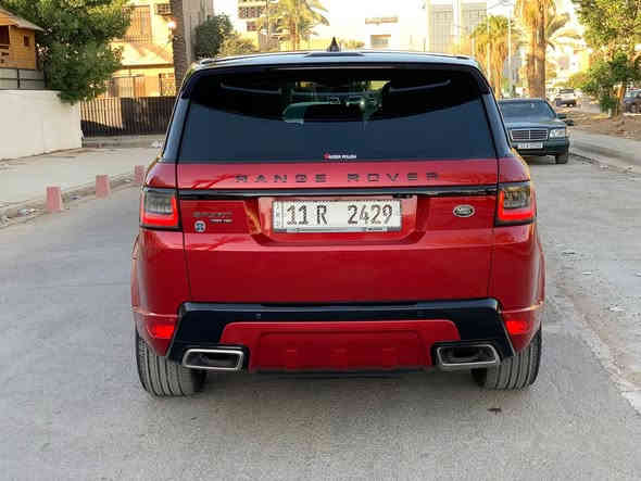 رانج سبورت HSE. 2020 
للبيع  

ماشيه. 51 الف. 

السياره فول. مواصفات 

رقم مميز 

داخل ابيض. 

دوس كهرباء. 

وارد. امريكي 

حادث بنيد دعاميه. مبدلات. لون ً

السياره جديده. 

مكاني بغداد اليرموك 

***********
