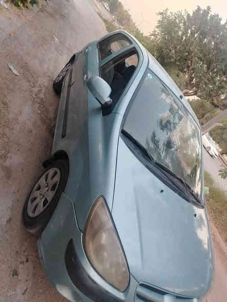 للبيع سيارة جيتز موديل ٢٠٠٨ زرقاء ماشية ١٢٥ كيلو تبريد ثلج سعرها ٦٥
*********** للاستفسار
