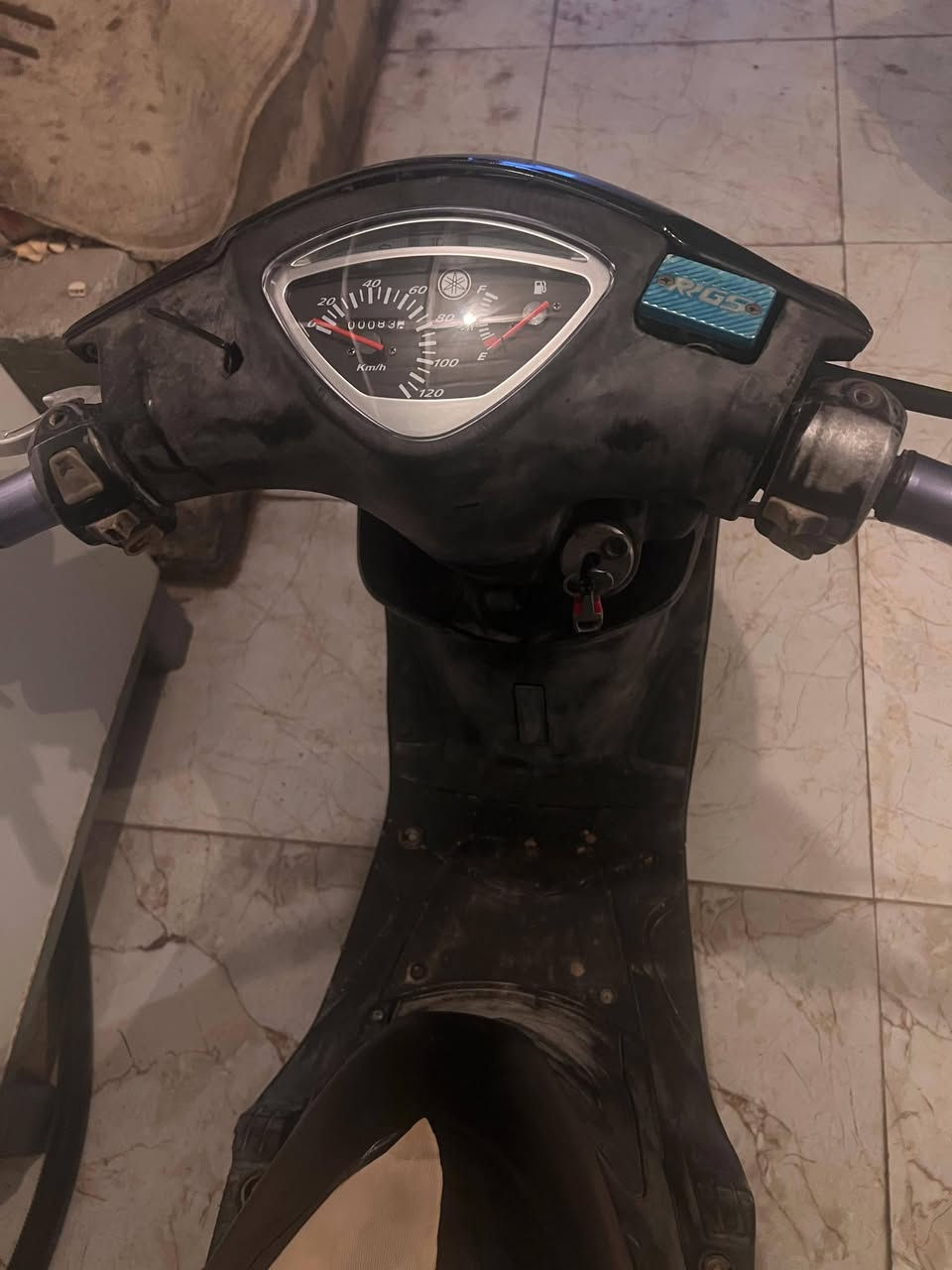 مراوس بعدله نضيفه وانطي فرق اذا دراجتك عليه تزويد مكاني سوق الشيوخ


**إذا كنت صاحب هذا الإعلان وتريد حذفه لأي سبب، رجاءا أرسل رسالة إلى الدعم الفني**