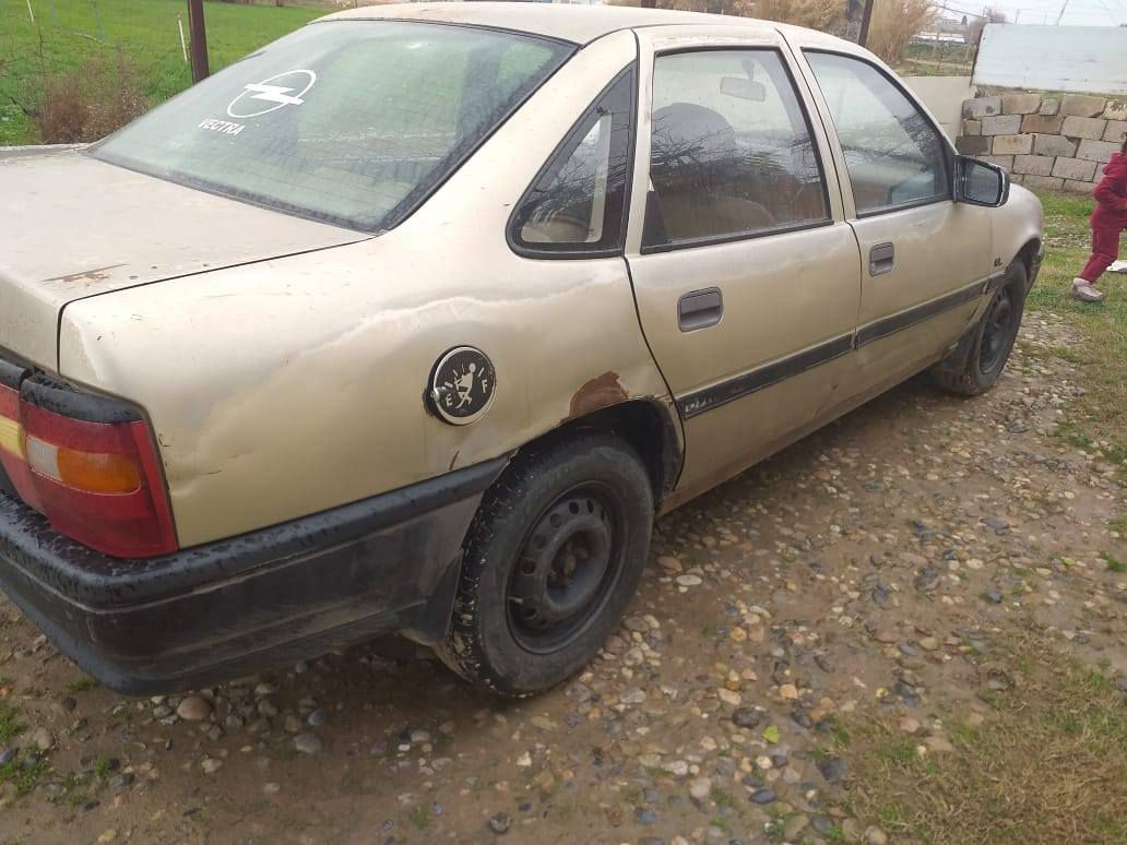 فكتره 16شرط التحويل رقم مصكره كير +محرك جديد طخم قرفه  جديد سنوية عضم بسمي السعر 33 وبيها رقم‏‪***********
