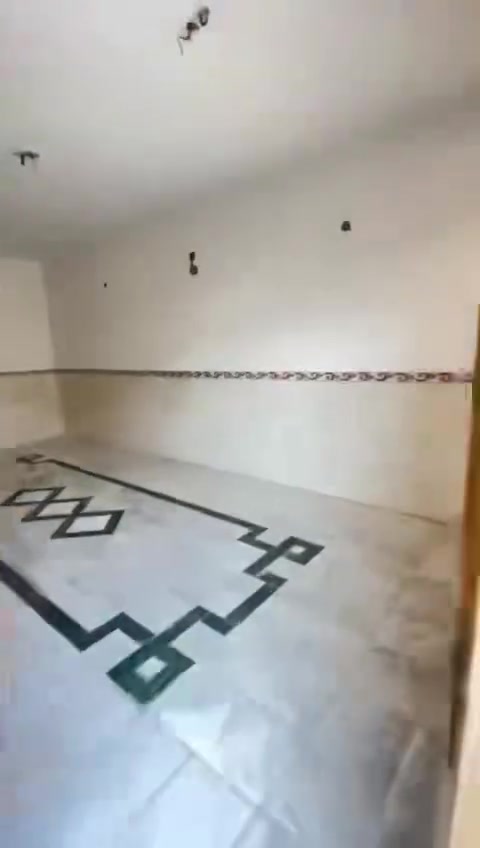 سلام عليكم  عندي بيت لبيع
في منطقه البلديات  اليوان  قرب الجسر 

المساحه (150)الواجه 7.5النزال 20

الطابق الثاني بناء حديث قبل سنتين 

البيت موجود بل فديوات والصوره 

الستفسار اتصل على هل رقم 

***********
