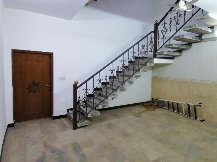 �✨ للإيجار بيت مميز في الجادرية – موقع راقي جداً

 للشركات او العوائل الدفع سنوي فقط .

🔹 150م² مساحة مرتبة
🔹 4 غرف واسعة
🔹 2 حمام
🔹 مناسب للشركات أو سكن العوائل
🔹 جاهز للسكن فوراً وبحالة ممتازة

📍 الجادريه قرب باربي 

📞 للاستفسار والحجز: (***********)
