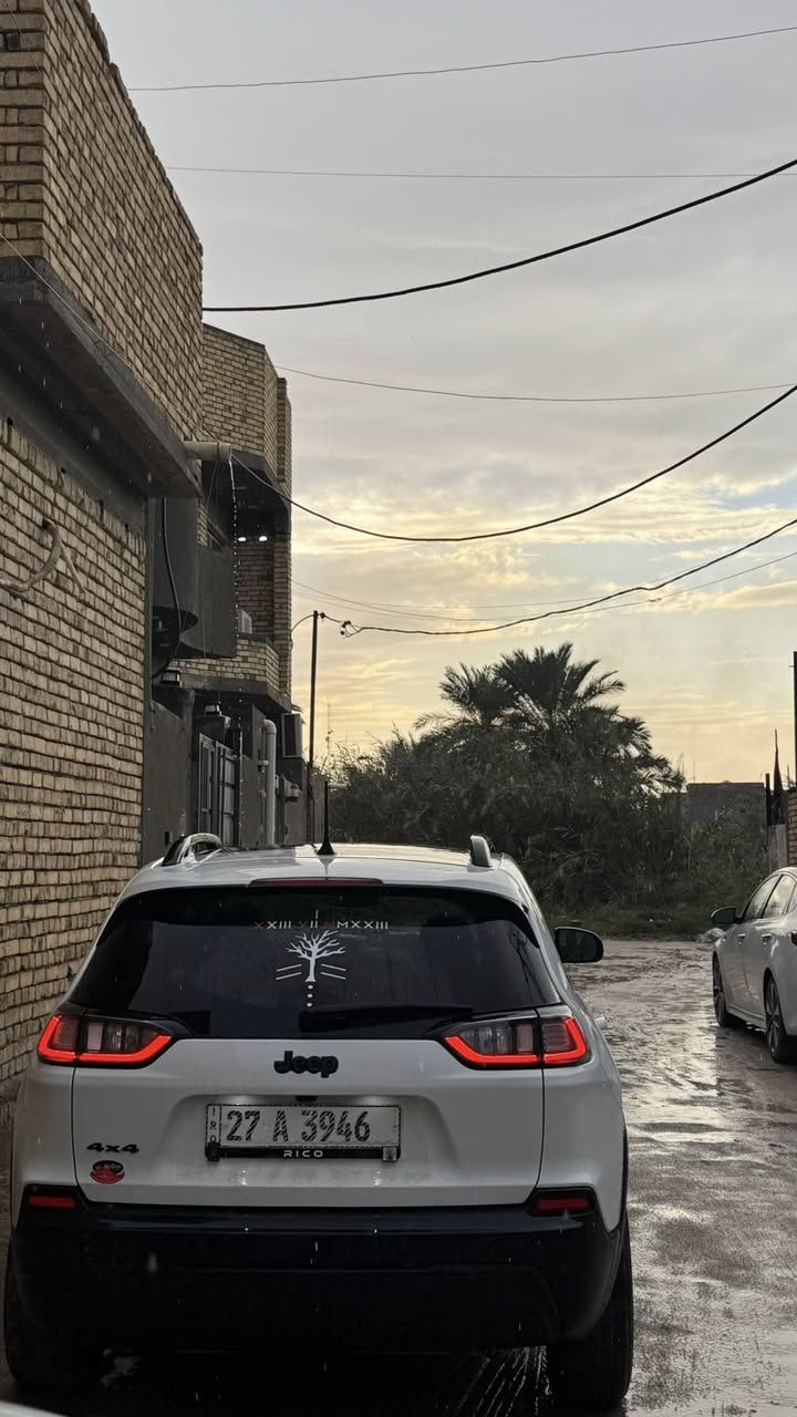 جيب بزون ٢٠٢٣
بلاك توب
ماشيه ١١ الف كيلو فقط
كشنات تدفئه تبريد
ستيرن تدفئة تبريد
كشنات كهرباء 
خزن ميموري 
بانوراما
هيتر مري + مري اسود بلاد
ويل اسود بلاد 
فور ويل 
جنطه كهرباء 
٤ وضعيات قياده 
حساس فتح جنطه بالقدم 
بعد بيها هواي مواصفات السياره فول الفول ماعدى ال٦ سلندر 
رقم ذي قار بأسمي مميز هزه وسنويه جديده 
السياره كفاله عامه داخله تقرير 
السياره بالحقيقه بعد احلا من الصور 
مكاني ناصريه شارع بغداد 
*********** 
سعرها 220 وبيها مجال السياره جاهزه ع اخر حبه والي يشوفها غاليه خل يعبر المنشور لان مكلفتني هواي
