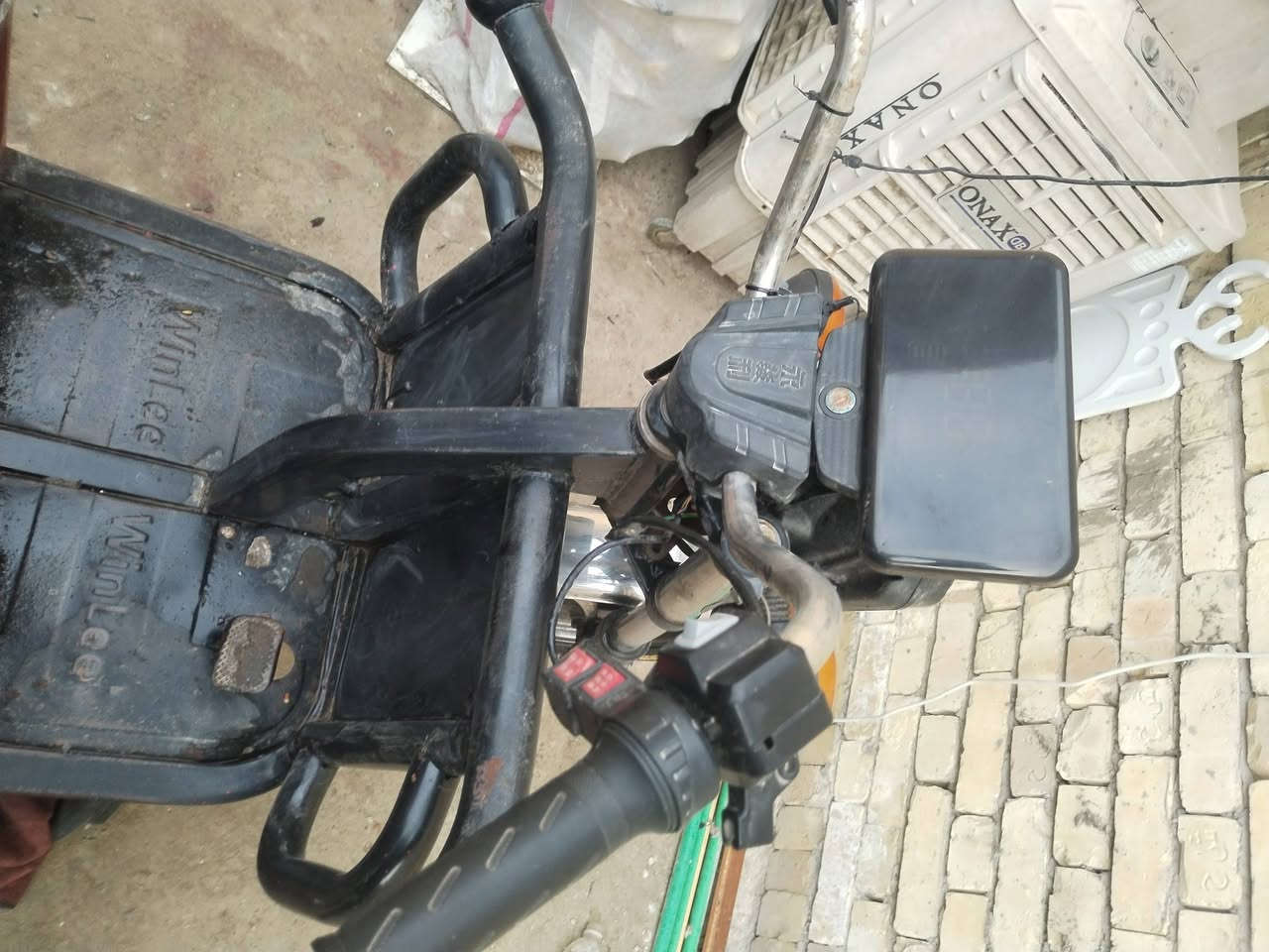 ستوته شحن للبيع
*********** 
السعر ٦٥٠
للإستفسار الاتصال على الرقم
