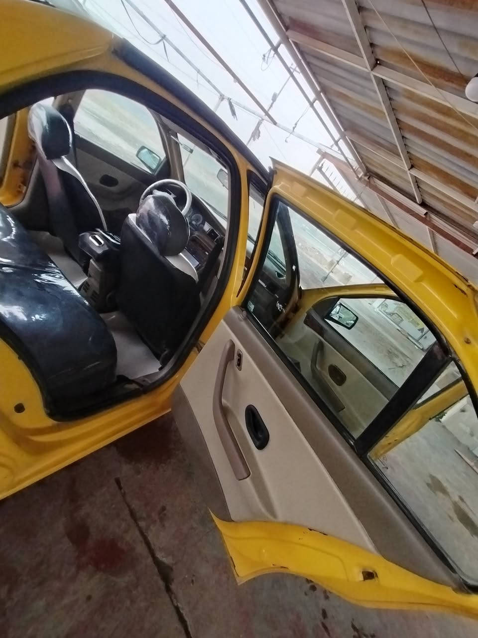 السلام عليكم
سمند 2011 رقم بغداد تبريد شغال مكينه نظيفه
سياره جاهزه تحويل ثاني يوم مكاني ديوانيه غرفه جديده
خياس ماكو غرامات هيئة كلهن يمي
للاستفسار ***********
