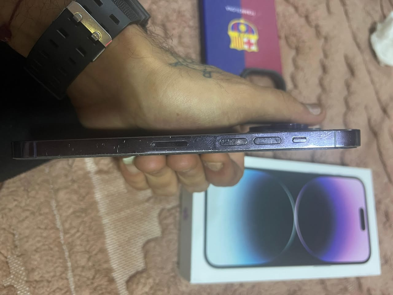 السلام عليكم 14 برو ماكس جهاز نضيف بس هاذا الكسر البل ضهر وما مئثر عليه الجهاز شرق اوسط ZA دبل شريحه بطاريه 85 شحنه يخبل جهاز كله شغال افحص وين ما تريد سسب البيع محتاج الله شاهد ومستعجل على بيعته مكاني حيانيه شارع السيد بدور الشرطه الجهاز رايده 825 وبي مجال للشراي متواجد خاص


**إذا كنت صاحب هذا الإعلان وتريد حذفه لأي سبب، رجاءا أرسل رسالة إلى الدعم الفني**