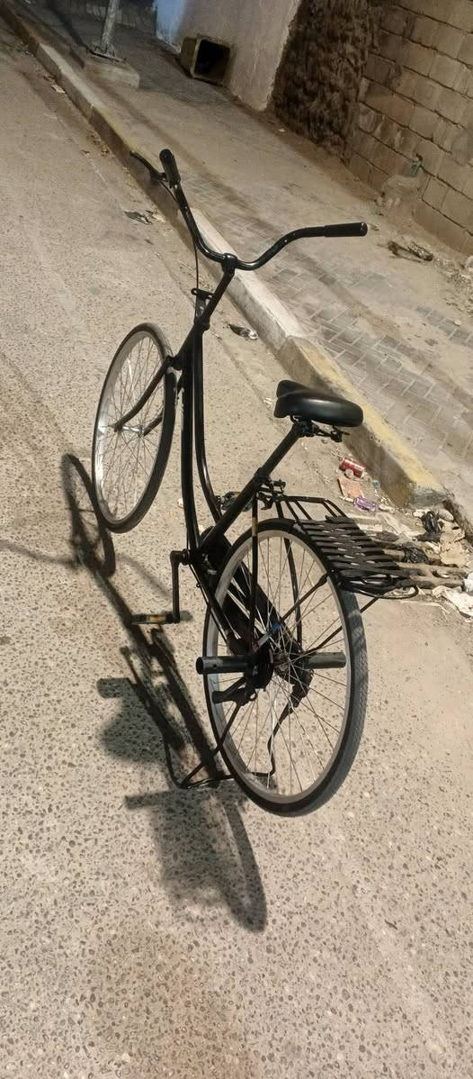 باسكل للبيع بصره حيانيه شارع سيد سعر 115 وبي مجال قليل ***********
