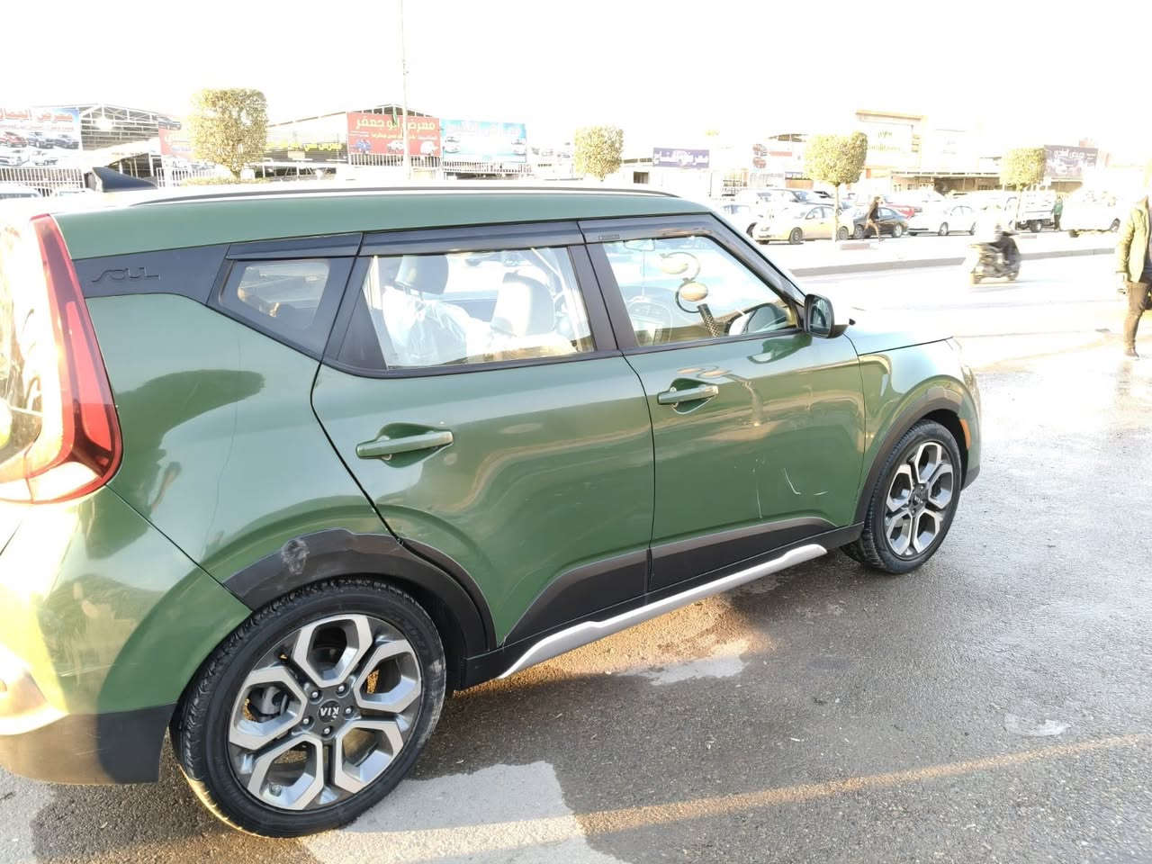 للبيع او مراوس بعالي   كيا صول 2021
محرك 2000 دوش المرغوب 
رقم بغداد انكليزي
المواصفات 
لون زيتوني
رادار 
تحديد مسار 
مانع انزلاق 
شاشه كبيره + شاشة عطلات 
اطفاء اوتو عند الوقوف ف الازدحامات 
 تحكمات جهتين 
نظامين قيادة 
درايف مود نورمال وسبورت  
ماشية 72 الف ميل فقط 
حادث صندوق وجاملغ خلفي وبارد باب خلفي 
مكانها بغداد 
***********اتصل وتدلل
