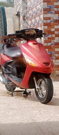 دراجه للبيع  فراشه نثيه  مبدل بوشه و بستم فقط  دراجه ناعمه  معدل +شلعه...