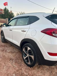 توسان ٢٠١٦ • ١٦٠٠ تيربو • رقم ديالى