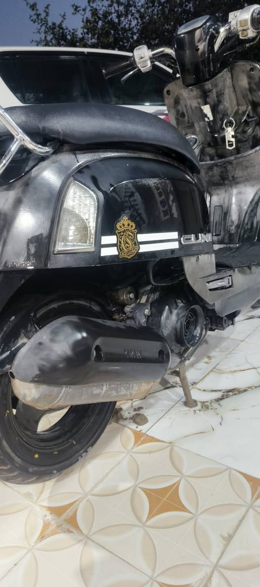 السلام عليكم دراجه ماكس بوليس 
البيع دراجه مال حاويه دراجه ما مفتوحه 
شرط الفحص مختمه  سعر800  المكان القرنه 
رقم ***********
