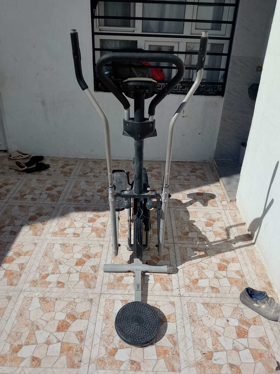 متاح جهاز رياضه نظيف مابيه عيب للاتصال ***********
