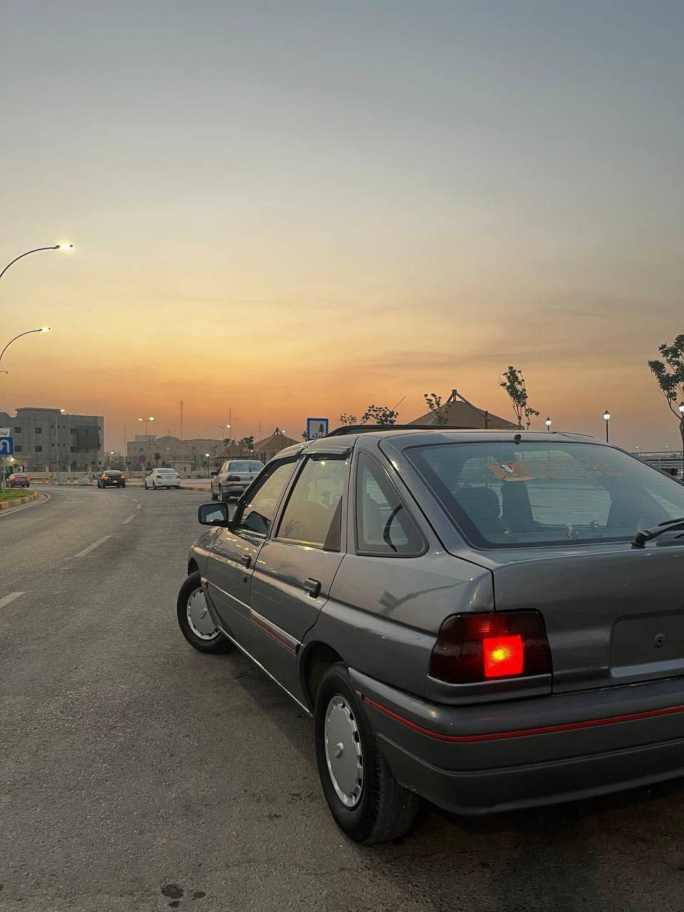 فورد سكورد 1991
صبغ عام جماليه 
داخل وضع شركه 
كير و مكينه شرط 
طخم تايرات جديد 
شرط الوكاله و التحويل 
بيها كابون ماستر 
شاشه حجم كبير 
لايت زينون 
سستم صوت كامل
السياره ب اسمي اني الشرعي 
السعر 30 و بيها مجال للطيبين 
المكان موصل 
***********
