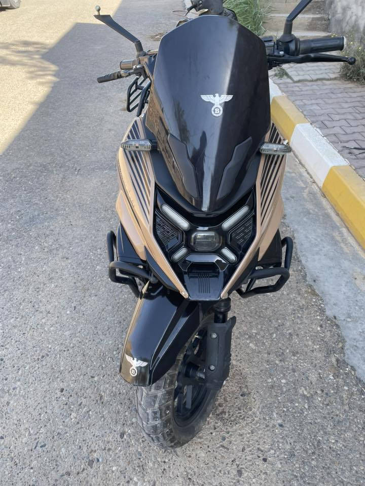 السلام عليكم دراجه شحن أباجي الماطور اخو الجديد بطارياتو فول بصمات ٢صويجات ٢كرتات شاشه ٢اخوان السعر ٨٠٠وبي شوي مجال اتصل وتدلل ***********
