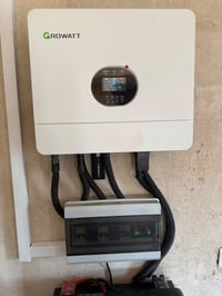 أبو غريب • انفيرتر 6kW • بطارية 14kW