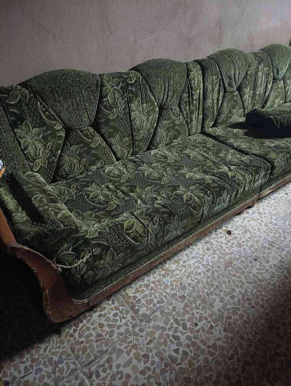 كيزر حيل نضيف حجم كبير السعر 30 -ديوان 7 أمتار خمس قطع السعر 70- سلم المنيوم السعر 50- ديديه عش العصفور حيل نضيفه السعر 60-بلازمه حجم 43 بدون نيت السعر 50-ديوان 6 امتار حيل نضيف السعر 70-‏ الشراي يتصل -‪0750 791 3697‬‏- 0777064459 وادي حجر
